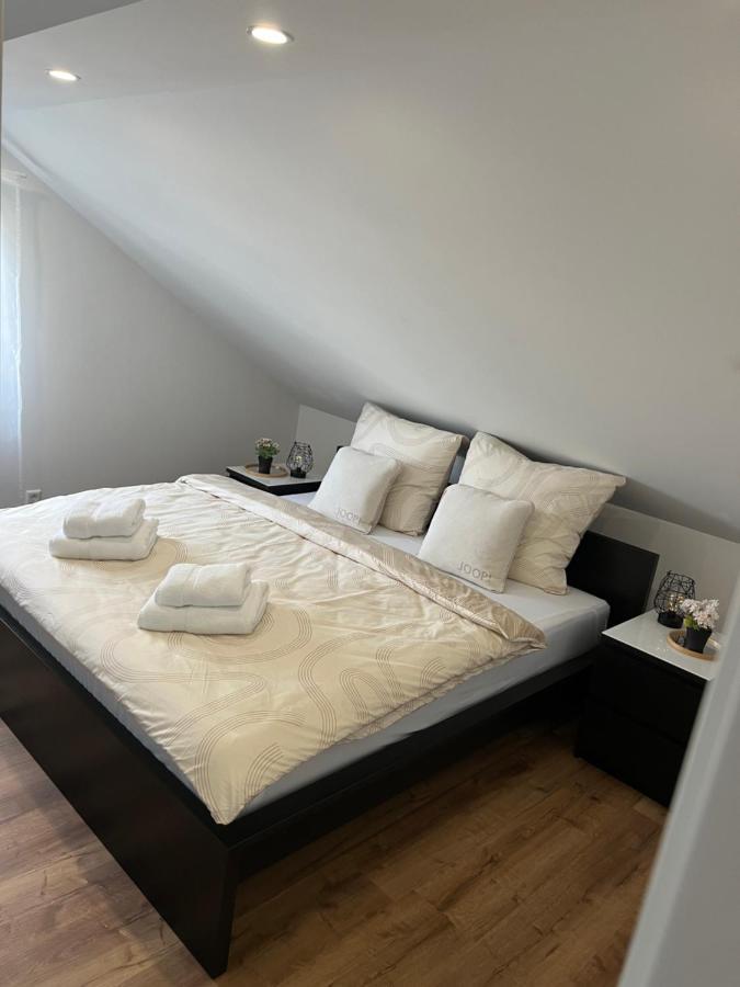 Ferienwohnung Lidu-Jene アイスリンゲン エクステリア 写真